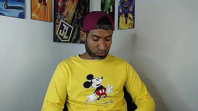 Enriblack92 online show from January 22, 2025, 6:31 pm