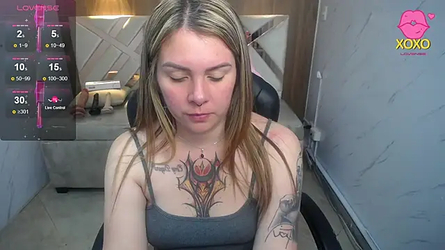 Paula b  online show from April 14, 2026, 12:54 pm