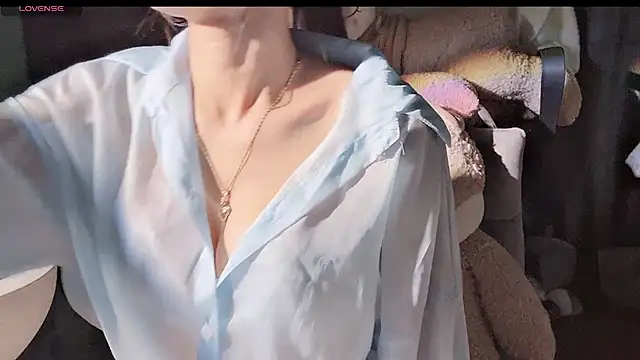 Sexxyxingna online show from November 28, 2025, 3:45 pm