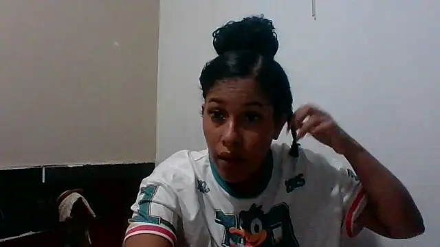 Kitra New online show from October 16, 2025, 6:43 am