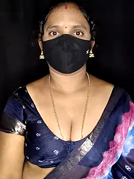 Snapshot of vintage-vibs chatting on February 13, 2026, 6:30 pm vintage-vibs online show from February 13, 2026, 6:30 pm