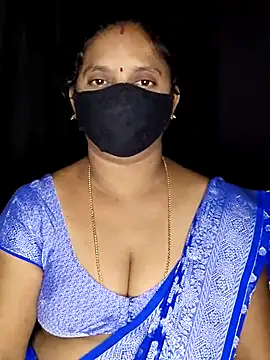 Snapshot of vintage-vibs chatting on November 8, 2025, 5:49 pm vintage-vibs online show from November 8, 2025, 5:49 pm