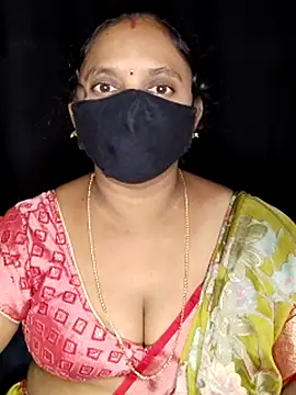 Snapshot of vintage-vibs chatting on November 12, 2025, 6:17 am vintage-vibs online show from November 12, 2025, 6:17 am