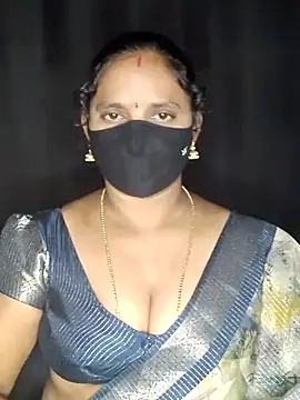 Snapshot of vintage-vibs chatting on February 16, 2026, 6:28 pm vintage-vibs online show from February 16, 2026, 6:28 pm