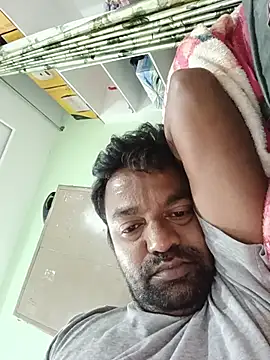 Snapshot of PVNRAO0831 chatting on July 17, 2026, 3:09 pm PVNRAO0831 online show from July 17, 2026, 3:09 pm