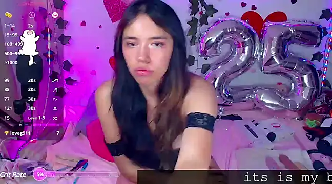 Snapshot of sophie_north chatting on February 19, 2025, 5:38 pm sophie north online show from February 19, 2025, 5:38 pm