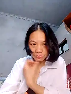 Snapshot of Aninyin22 chatting on February 28, 2025, 11:12 pm Aninyin22 online show from February 28, 2025, 11:12 pm