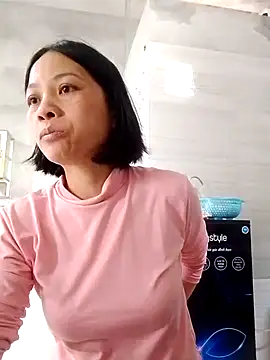 Snapshot of Aninyin22 chatting on March 20, 2025, 3:13 am Aninyin22 online show from March 20, 2025, 3:13 am