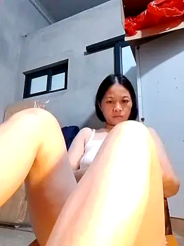 Snapshot of Aninyin22 chatting on September 15, 2025, 12:38 pm Aninyin22 online show from September 15, 2025, 12:38 pm