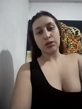 dulccemaria24 online show from October 11, 2025, 1:06 am