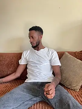 Dawi3 online show from October 21, 2025, 5:40 am