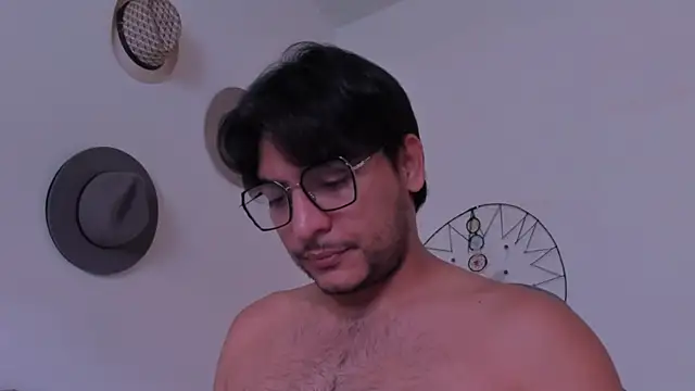 Pauldiazz online show from April 5, 2026, 9:32 pm