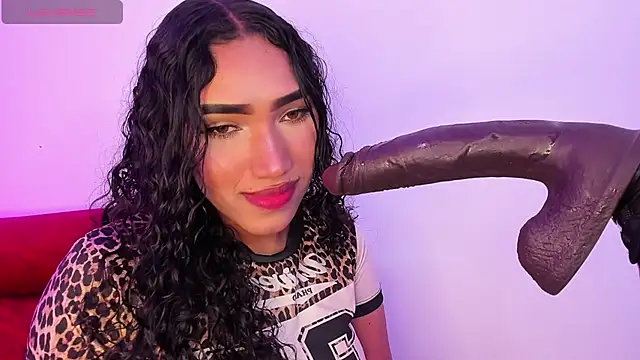 Snapshot of Olivia_fx chatting on July 12, 2026, 7:37 pm Olivia fx online show from July 12, 2026, 7:37 pm
