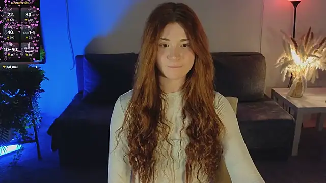 Snapshot of Freckle_Diyana chatting on February 4, 2026, 9:21 pm Freckle Diyana online show from February 4, 2026, 9:21 pm