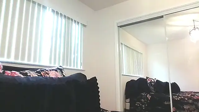 blow2024away online show from February 23, 2025, 9:05 pm