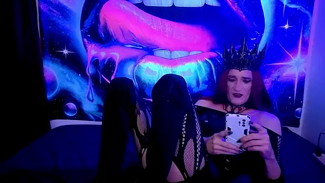 Snapshot of LuvNuk chatting on October 16, 2025, 2:53 am LuvNuk online show from October 16, 2025, 2:53 am