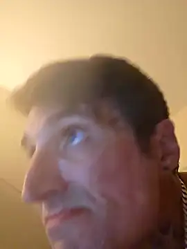 Snapshot of letstakeemoff chatting on June 19, 2026, 7:36 am letstakeemoff online show from June 19, 2026, 7:36 am
