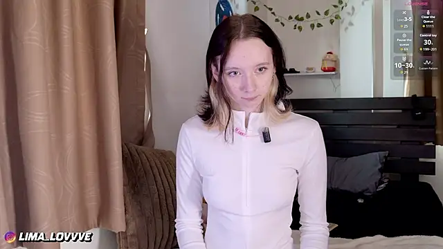 LimaLexxx online show from February 19, 2026, 2:30 am