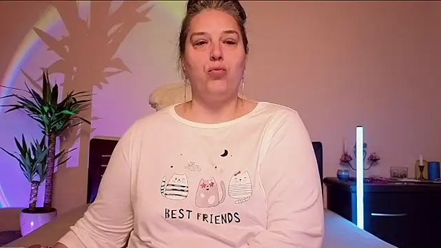 Snapshot of Niter chatting on February 20, 2026, 8:27 am Niter online show from February 20, 2026, 8:27 am