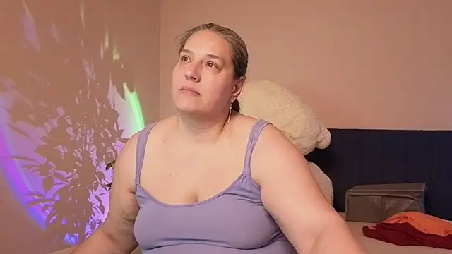 Snapshot of Niter chatting on May 27, 2026, 7:32 pm Niter online show from May 27, 2026, 7:32 pm