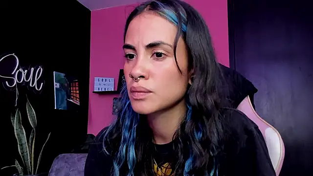 Snapshot of Juanadearco5 chatting on November 8, 2025, 4:43 pm Juanadearco5 online show from November 8, 2025, 4:43 pm