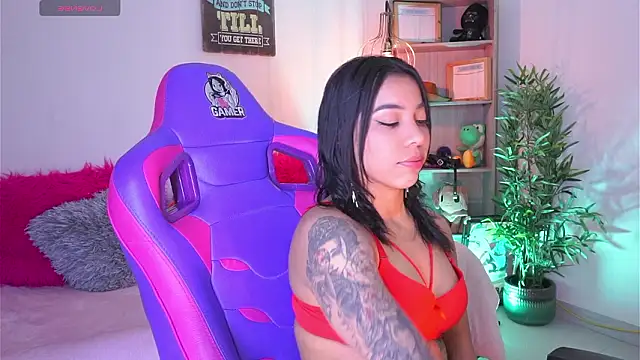 madelyn rose  online show from February 20, 2026, 6:26 am