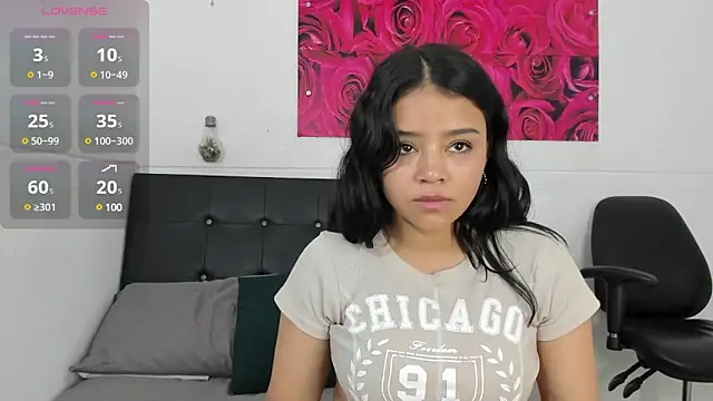 Tiffanny Rose  online show from December 26, 2024, 7:38 pm