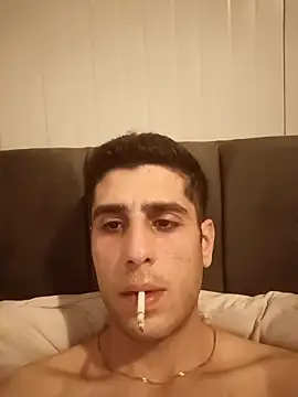 arenn1997 online show from March 4, 2026, 12:07 am