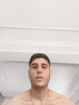 arenn1997 online show from November 9, 2025, 12:09 pm