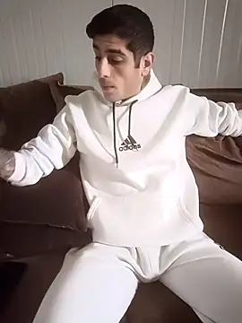 arenn1997 online show from March 16, 2026, 12:20 pm