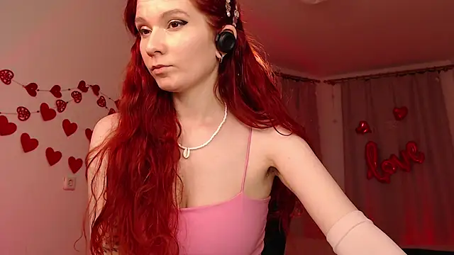 Snapshot of Mayrumey chatting on February 8, 2026, 1:09 pm Mayrumey online show from February 8, 2026, 1:09 pm