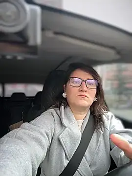 ZhenjaPoledance online show from April 6, 2026, 6:58 am