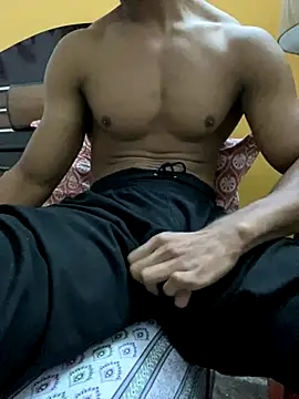 Snapshot of Wild_beast chatting on November 27, 2025, 9:54 am Wild beast online show from November 27, 2025, 9:54 am