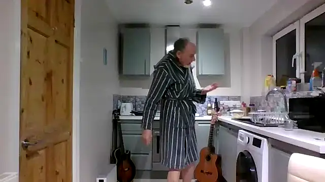 jimmybenido online show from December 20, 2025, 5:38 pm