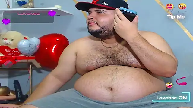 Snapshot of damian_chubby chatting on September 24, 2025, 8:59 pm damian chubby online show from September 24, 2025, 8:59 pm