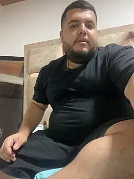 Snapshot of damian_chubby chatting on September 11, 2025, 5:07 am damian chubby online show from September 11, 2025, 5:07 am