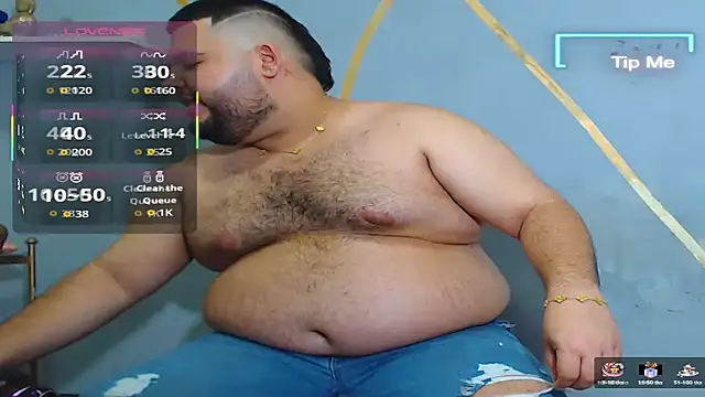 Snapshot of damian_chubby chatting on September 25, 2025, 11:33 pm damian chubby online show from September 25, 2025, 11:33 pm