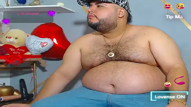 Snapshot of damian_chubby chatting on September 21, 2025, 5:07 pm damian chubby online show from September 21, 2025, 5:07 pm