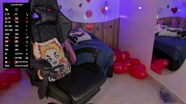 Snapshot of IamNayuta chatting on February 15, 2026, 7:35 pm IamNayuta online show from February 15, 2026, 7:35 pm