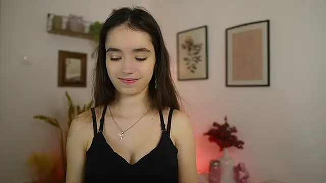 Snapshot of Gia_Paige18 chatting on February 18, 2026, 7:21 pm Gia Paige18 online show from February 18, 2026, 7:21 pm