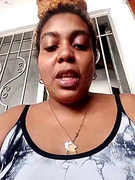 Snapshot of ELLA_KELLY chatting on May 16, 2026, 11:53 am ELLA KELLY online show from May 16, 2026, 11:53 am
