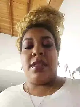 ELLA KELLY online show from February 7, 2026, 11:51 am