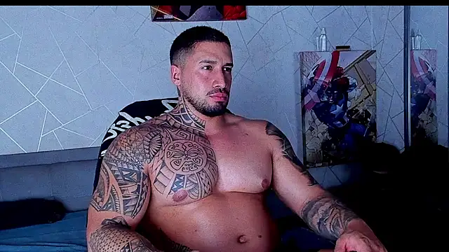 Snapshot of Cristian_Walker chatting on May 9, 2026, 12:14 am Cristian Walker online show from May 9, 2026, 12:14 am