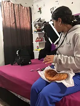 Snapshot of 1lovelygirls chatting on October 15, 2025, 12:13 pm 1lovelygirls online show from October 15, 2025, 12:13 pm