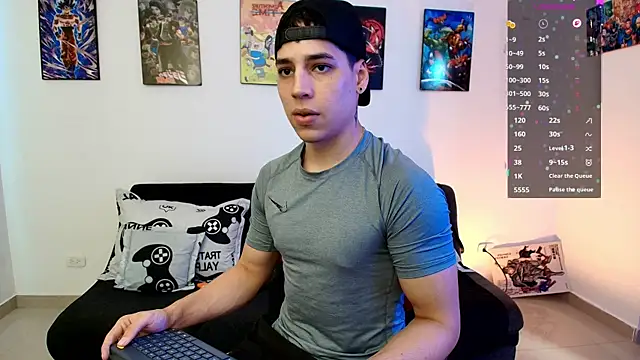 jonathanjoestar  online show from May 22, 2026, 8:18 pm