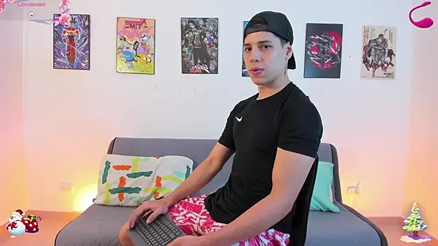 jonathanjoestar  online show from November 28, 2025, 9:59 pm