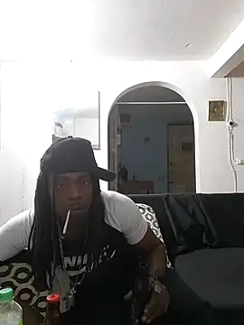 quepumpbox online show from September 18, 2025, 4:26 am