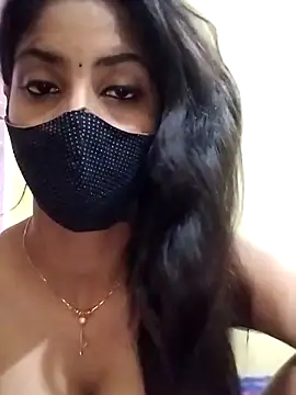 Payal-Love143 online show from September 17, 2025, 6:32 pm