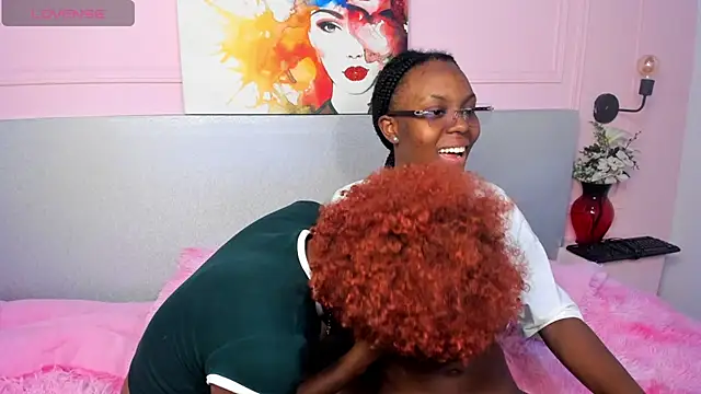 LiannaDixon online show from February 18, 2025, 4:14 pm