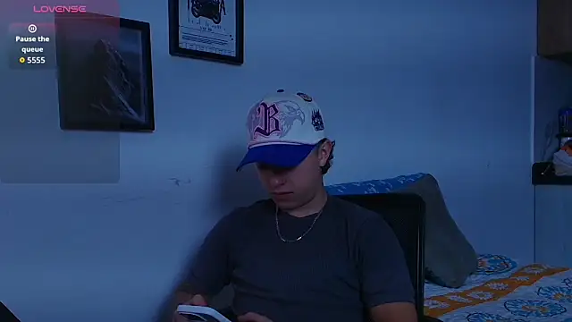 Ares Dickson online show from November 27, 2025, 4:46 am